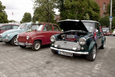 Sofia, Bulgaristan - 19 Mayıs 2018: Retro geçit eski retro ya da eski model araba ya da otomobil