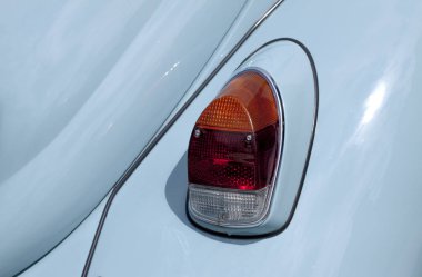 Sofia, Bulgaristan - 19 Mayıs 2018: Retro geçit eski retro ya da eski model araba ya da Otomobil ön yan ve arka yüzüne açık ışıkları veya farlar ve radyatör ızgara.