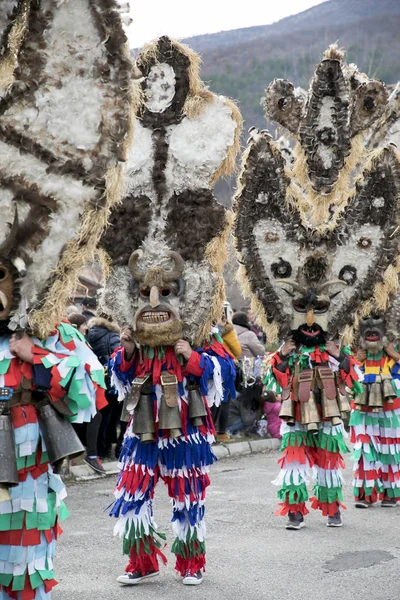 Festival de máscaras en Zemen, Bulgaria . — Foto de Stock