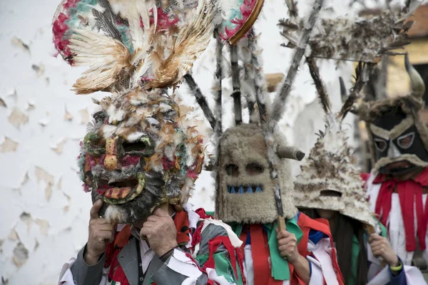 Festa de máscaras em Zemen, Bulgária . — Fotografia de Stock
