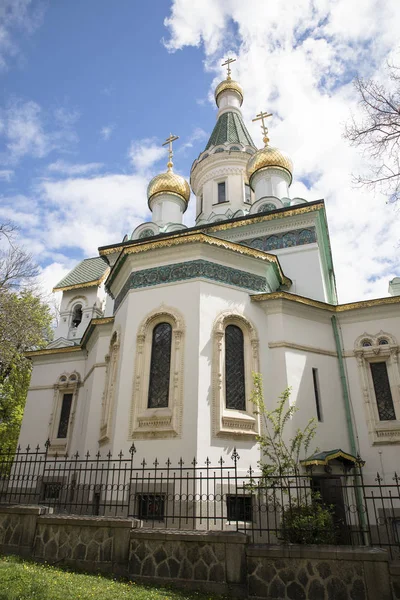 Sofya, Bul Rus Kilisesi altın kubbeler, yakın çekim — Stok fotoğraf