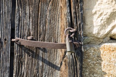 Eski paslı vintage kilit 
