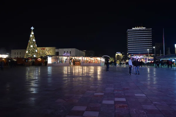 Listopadu 2018 Tirana Albánie Svátky Města Dekorace Pro Christams Nový — Stock fotografie