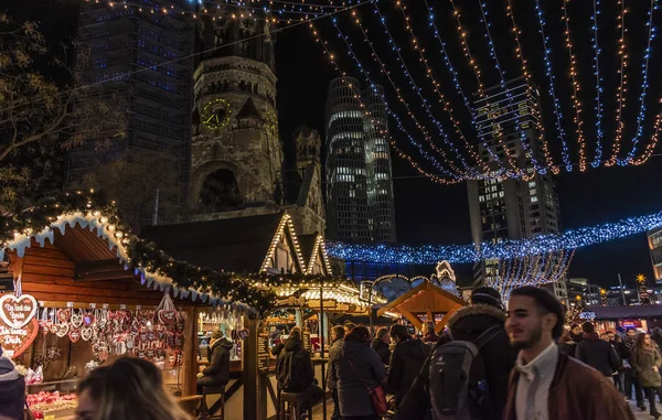 Breitscheidplatz 크리스마스 마켓. — 스톡 사진