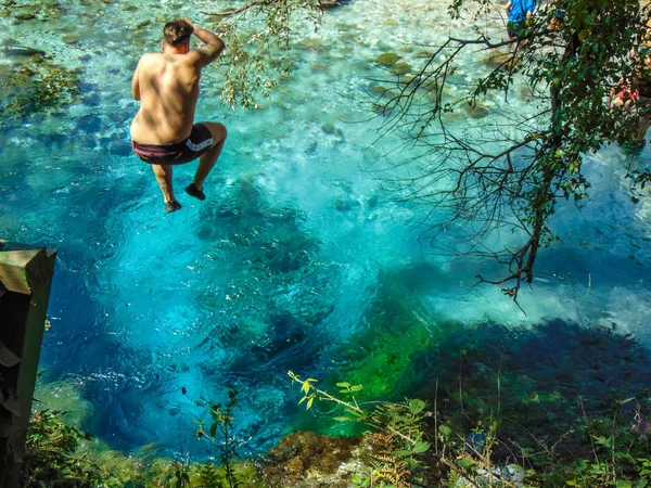 The blue eye spring — Stock Photo, Image