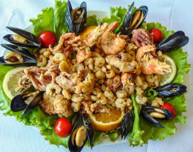 Mix Deniz Ürünleri salatası