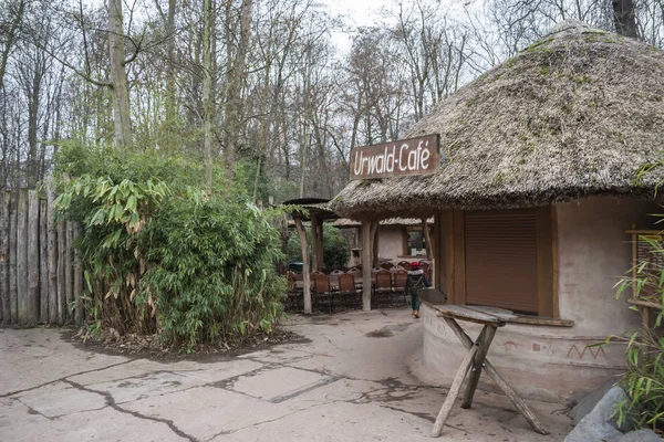 Leipzig, Almanya - Aralık 2018: Afrika Kıtası Bölümü.