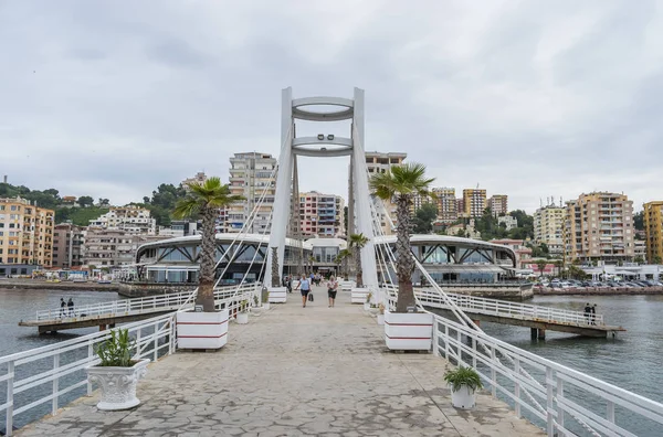 Ventus Harbor Hotel Durres şehirde Waterfront gezinti bulunan bir dolgu.
