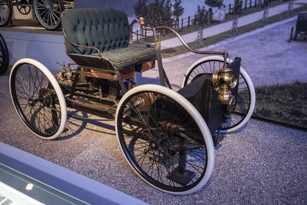 The 1896 Ford Quadricycle runabout the first Henry Ford car — Stock Photo, Image