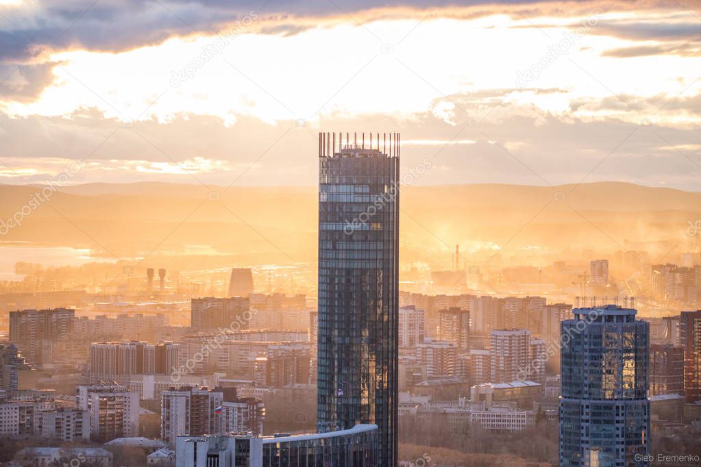 View from the highest point of the city of Yekaterinburg (Helipad business center Vysotsky). View from the roof.