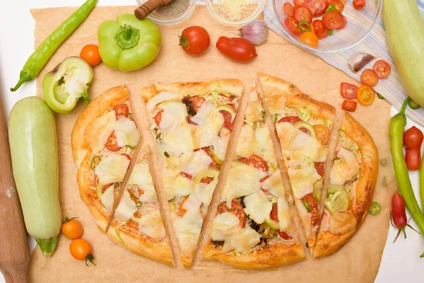 Ingredients Cooking Homemade Vegan Pizza Zucchini Tomatoes Pepper Mozzarella Light — Stock Photo, Image