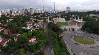 Futbol Pacaembu Stadyumu Sao Paulo Brezilya Video Dünya çapında yapılan gün 01/23/2017 adı: Belediye Paulo Machado de Carvalho Stadyumu, drone ile çekim