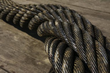 Ağır sanayi ve arka plan kullanım için bulanık offshore çelik kablo 