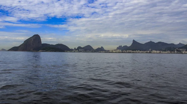 Rio Janeiro Szépség Hegyek Copacabana Beach Háttérben — Stock Fotó