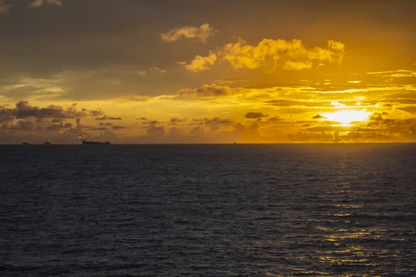 Área Trabalho Offshore Alto Mar Indústria Petróleo Belo Dia Pôr — Fotografia de Stock