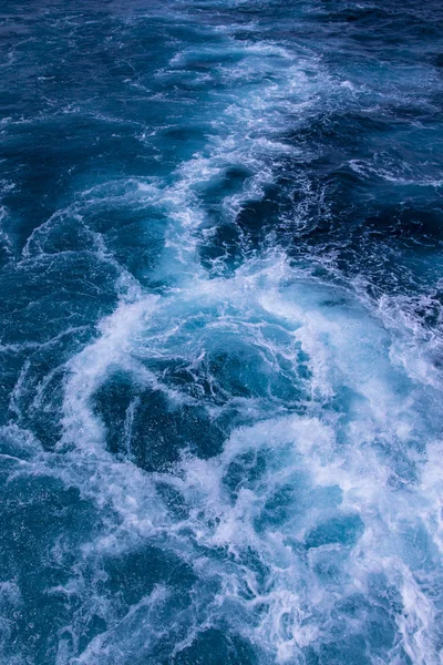 Superficie Del Océano Espuma Marina Sobre Océano Azul Fondo Más — Foto de Stock