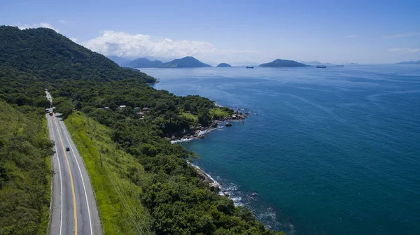 Otoyol deniz boyunca otoyol Angra dos Reis Rio de Janeiro, Brezilya Güney Amerika'ya 
