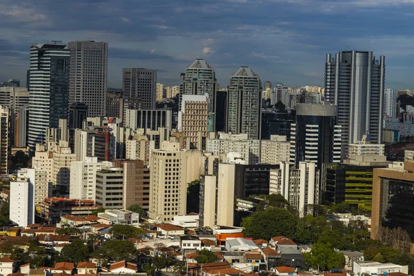 Vista Para Pátio Moderno Fachada Edifício Moderno São Paulo Brasil — Fotografia de Stock