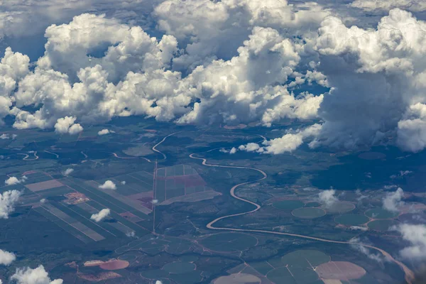 Bela Vista Janela Avião Voando Sobre Nuvens Panorama Natural Com — Fotografia de Stock