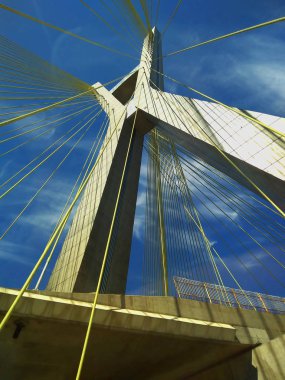 Modern mimari. Modern köprüler. Askılı köprü dünya, Sao Paulo Brezilya, Güney Amerika. 