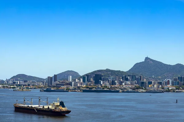 Nave Carico Arriva Guanabara Bay Nella Città Rio Janeiro Brasile — Foto Stock