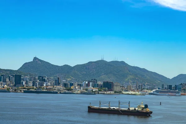 Nave Carico Arriva Guanabara Bay Nella Città Rio Janeiro Brasile — Foto Stock