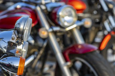 Güçlü ve güzel motosikletler. Modern bir motosiklet özel mağaza motosiklet ve aksesuarları. Biker şeyler. 