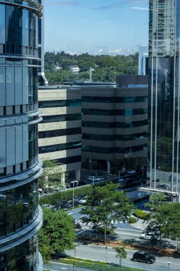 Modern courtyard adlı görüntüleyin. Modern bina cephe. Sao Paulo şehir, Brezilya. Güney Amerika. 