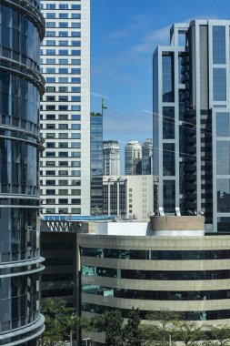 Modern courtyard adlı görüntüleyin. Modern bina cephe. Sao Paulo şehir, Brezilya. Güney Amerika. 