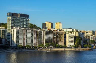 Denizden kasaba. Niteroi Şehri, Rio de Janeiro Eyaleti, Brezilya Güney Amerika. 