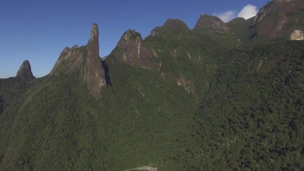 异国情调的山脉 奇妙的山脉 上帝之指之山 特雷索波利斯市 里约热内卢州 南美洲 — 图库视频影像