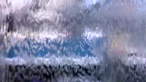 Eau Goutte Goutte Sur Verre Voiture Sur Fond Flou — Video