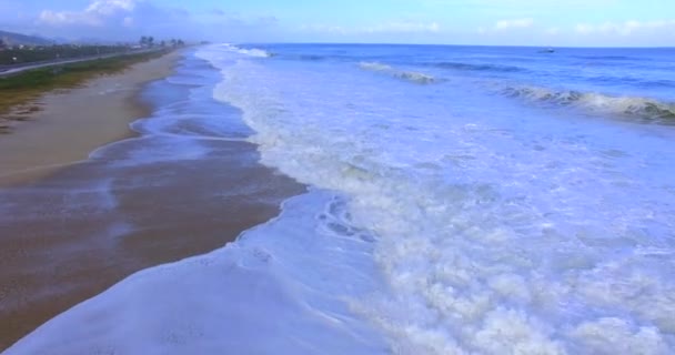 Vague Mer Mouvement Caméra Sur Les Vagues Vague Approche Rivage — Video