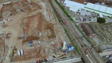 Tren geçiyordu. Büyük şehrin geçişi. Sao Paulo şehri, Brezilya Güney Amerika. 