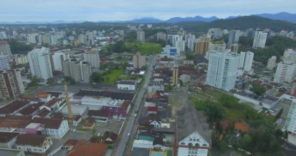 Πόλεις Της Νότιας Αμερικής Στις Βραζιλιάνες Πόλεις Joinville Πόλη Σάντα — Αρχείο Βίντεο