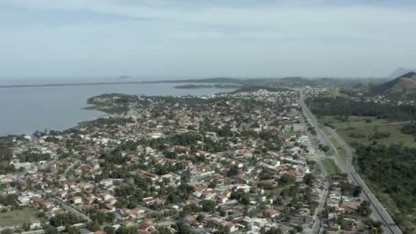 南美洲的小城镇 巴西里约热内卢州马里卡市 — 图库视频影像