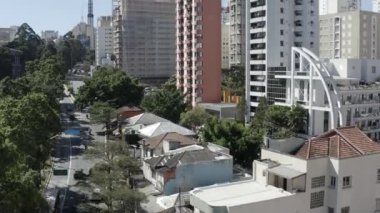 Trafikli büyük şehirler, binalar. Sao Paulo şehri, Brezilya. Güney Amerika. 