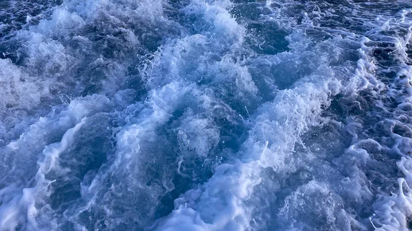 Superfície Água Mar Espuma Branca Ondas Textura Como Fundo Natural — Fotografia de Stock