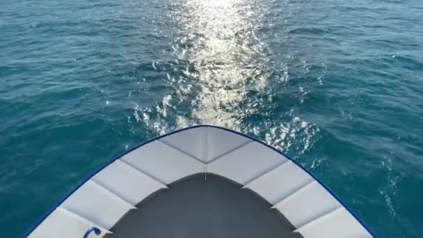 Das Schiff Fährt Auf Hoher See Blick Vor Das Schiff — Stockvideo