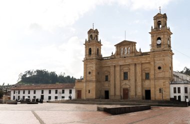Our Lady tesbih CHIQUINQUIRA - Kolombiya içinde Bazilikası dış görünümü