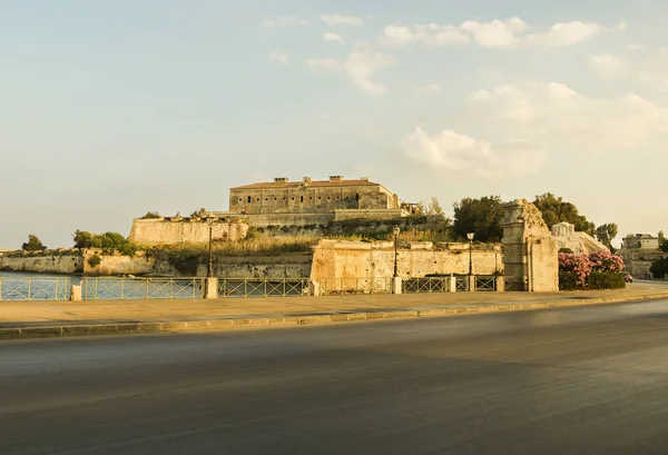 Достопримечательности Швабского Замка Августе Сицилия Италия — стоковое фото