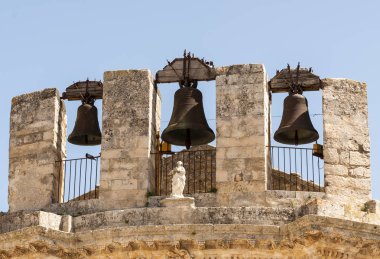 Buscemi Padua Kilisesi St Antonio Bell Kulesi ayrıntıları - Syracuse Eyaleti, İtalya.