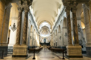 Catania'daki Saint Agatha Metropolitan Katedrali'nin iç kısmı, Sicilya, İtalya.