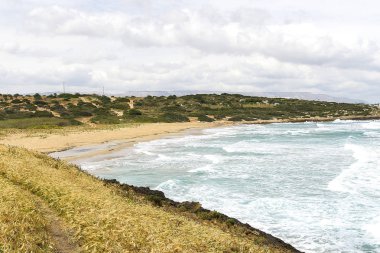 Noto'daki Eloro Plajı manzaraları, Sicilya, İtalya.