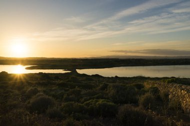 Sicilya'daki Büyük Vendicari Doğa Rezervi Bataklığının manzaraları, İtalya. 
