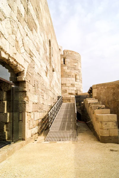 Syracuse Maniace Kalesi Mimari Manzaraları, Sicilya, İtalya.