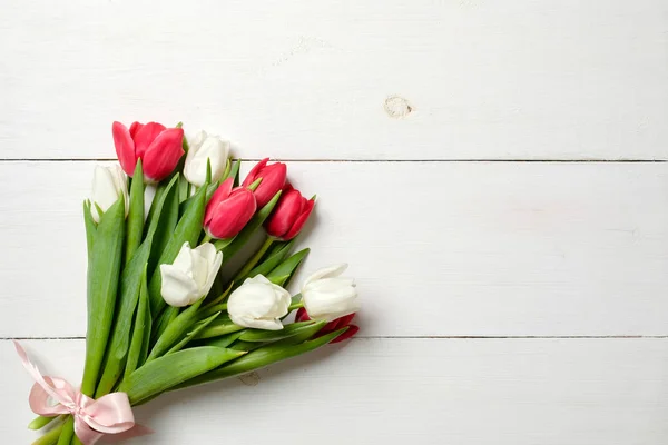 Bouquet Tulips White Wooden Table Copy Space Text Invitation Congratulation — Stock Photo, Image