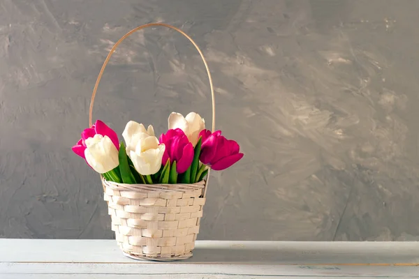 Wicker Basket Fresh Blooming Tulips Stands Wooden Table Banner Mockup — Stock Photo, Image