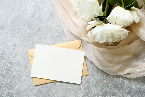 Blank Paper Note Envelope Peony Flowers Stone Background Flat Lay — Stock Photo, Image
