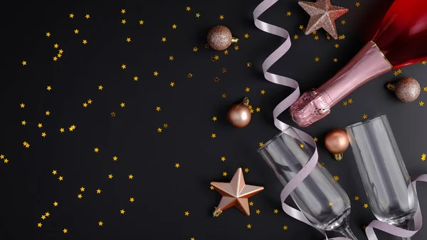 Fond Noël Noir Avec Bouteille Champagne Verres Confettis Dorés Décorations — Photo